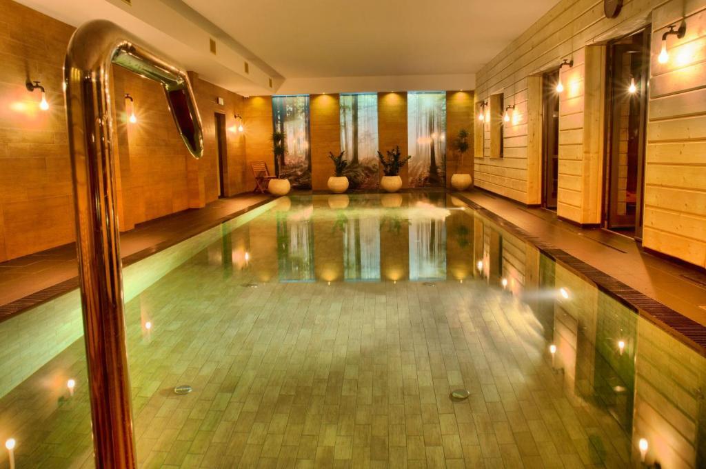 Aparthotel Cristal By Zdrojowa 3*